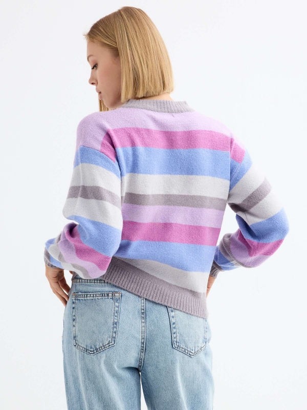 Jersey oversized cuello perkins morado vista media trasera