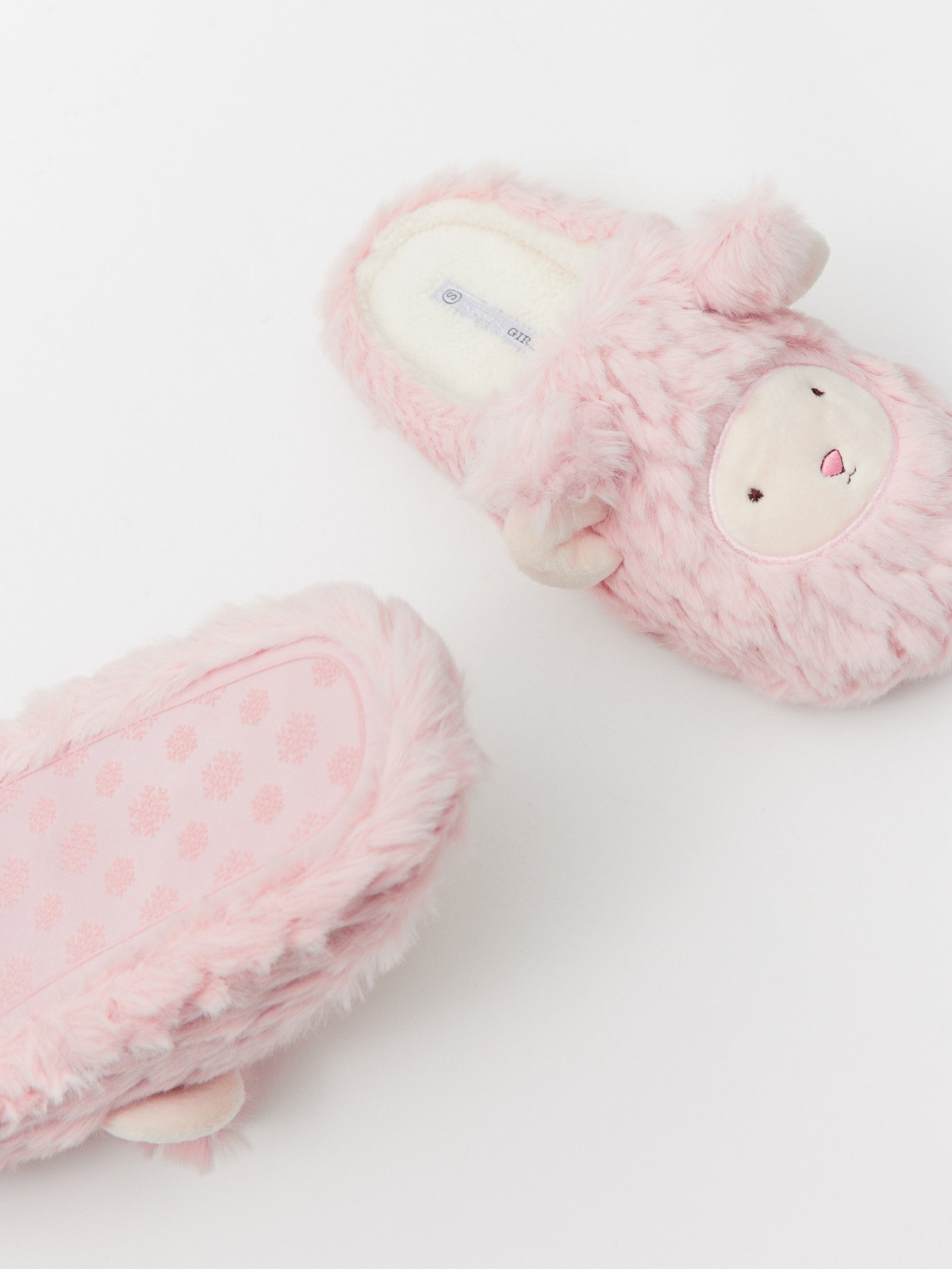 Rabbit house slippers light pink detail view