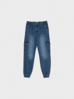%Pto% Jeans mom cargo denim azul vista frontal