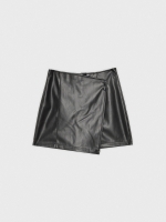 %Pto% Skort polipiel con botones negro