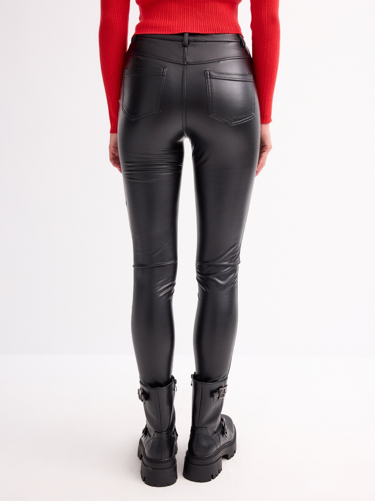 Superskinny leatherette leggings black middle back view