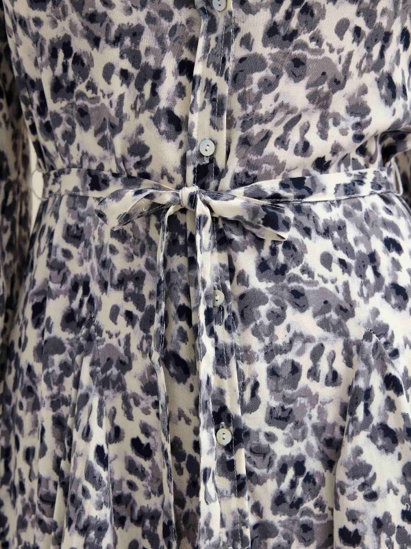 Vestido mini camiseto animal print multicolor vista detalle