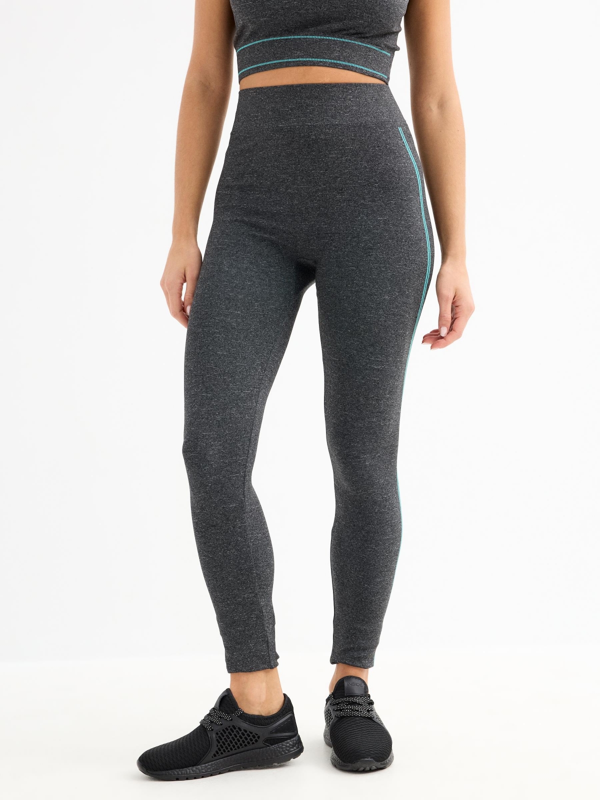 Leggings seamless de tiro alto gris oscuro vista media frontal