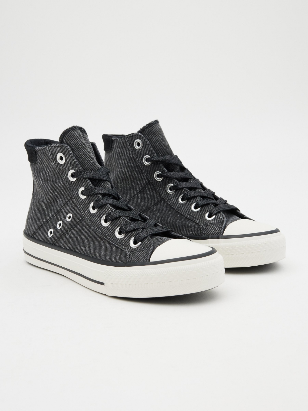 Canvas boot-type sneaker black 45º front view