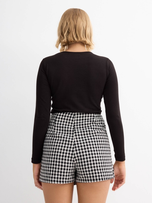 Skort de tweed com botões preto vista meia traseira