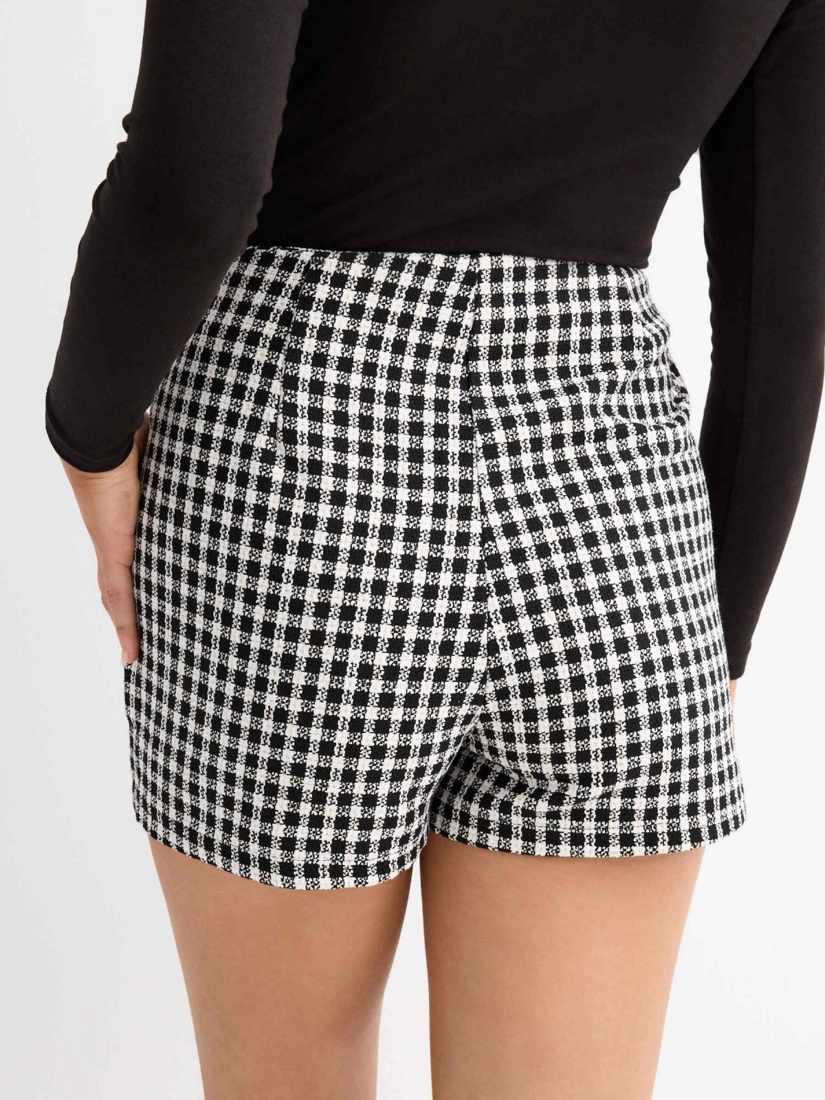 Buttoned tweed skort black back detail view