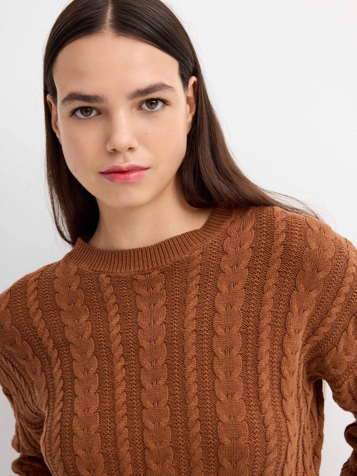 Eights knitted crop sweater brown detail view