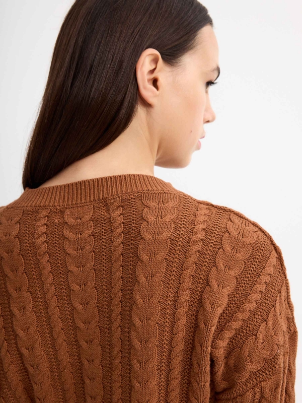 Eights knitted crop sweater brown detail view