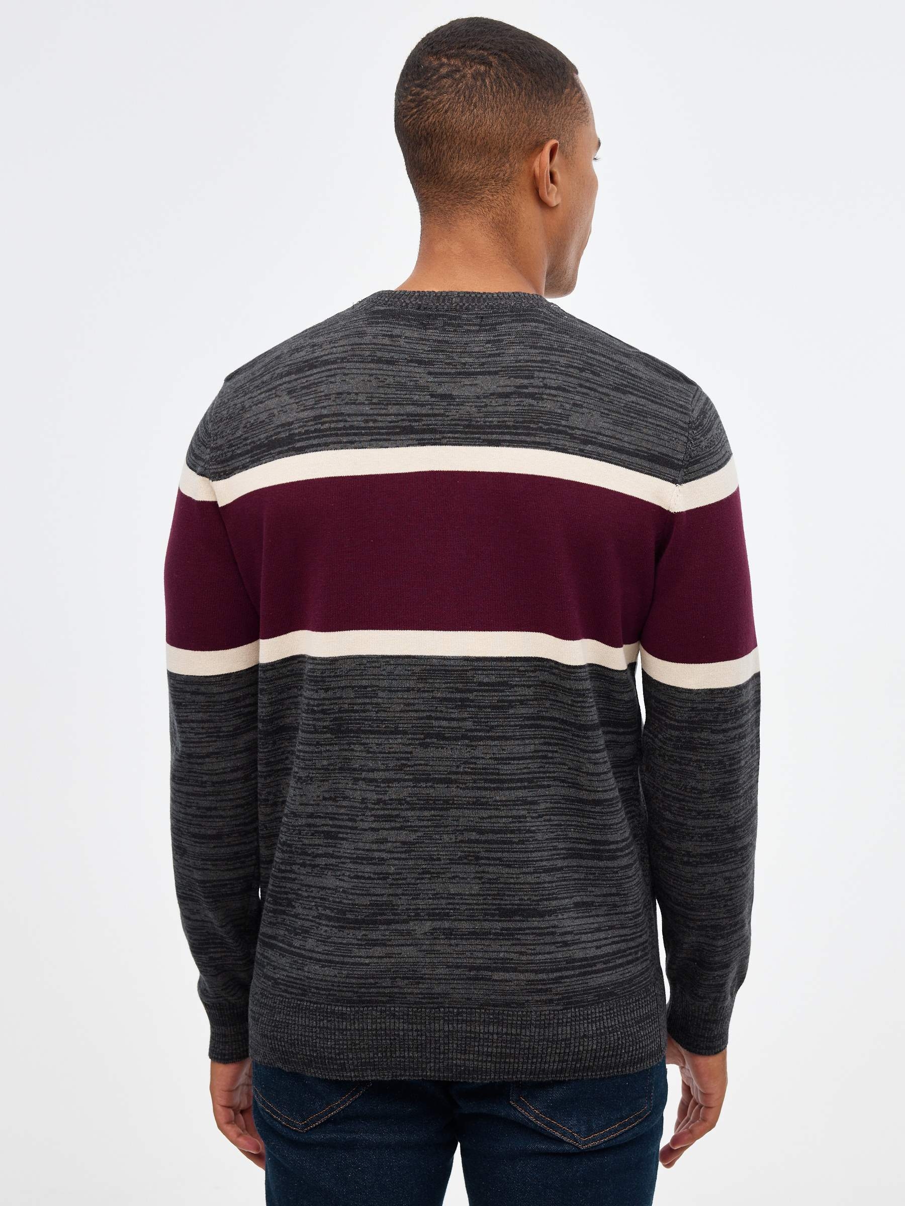 Jersey jaspeado color block gris vista media frontal