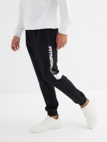 %Pto% Pantalón deportivo jogger negro