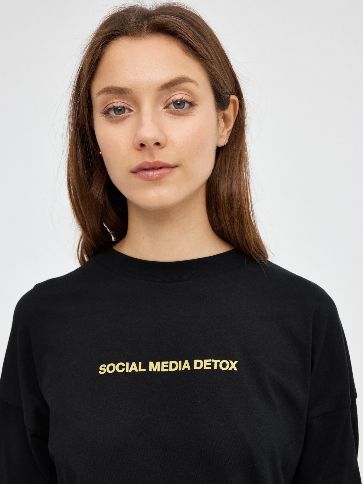 Social Media Decox T-shirt black detail view