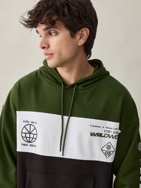  Sweatshirt de malha gráfica com color block verde escuro