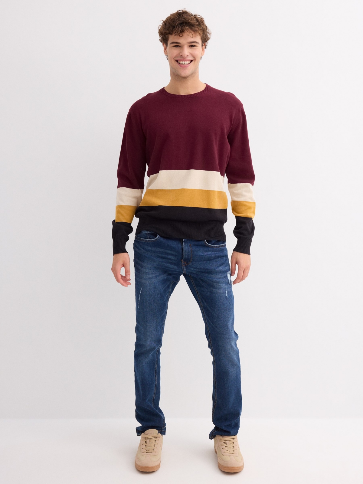 Color block knitted sweater burgundy general front view