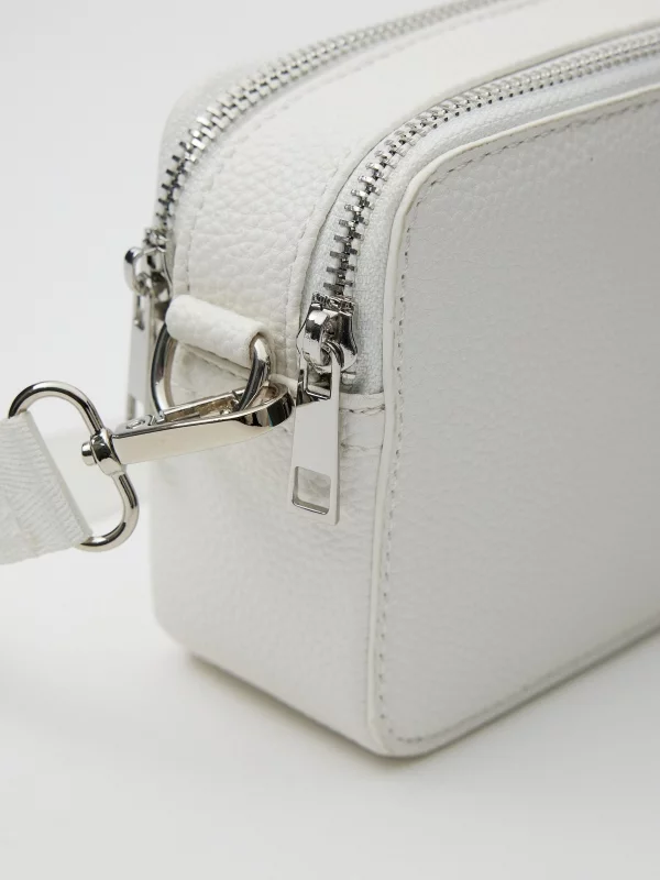 Cube crossbody bag white 45º side view