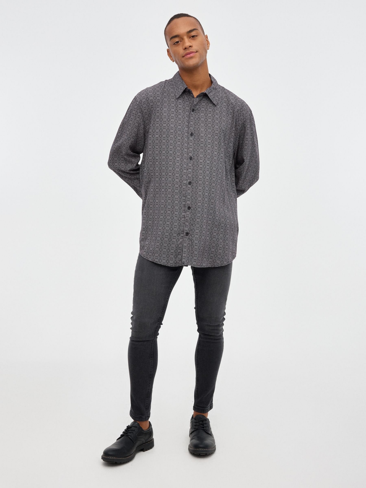 Regular fit shirt black front view