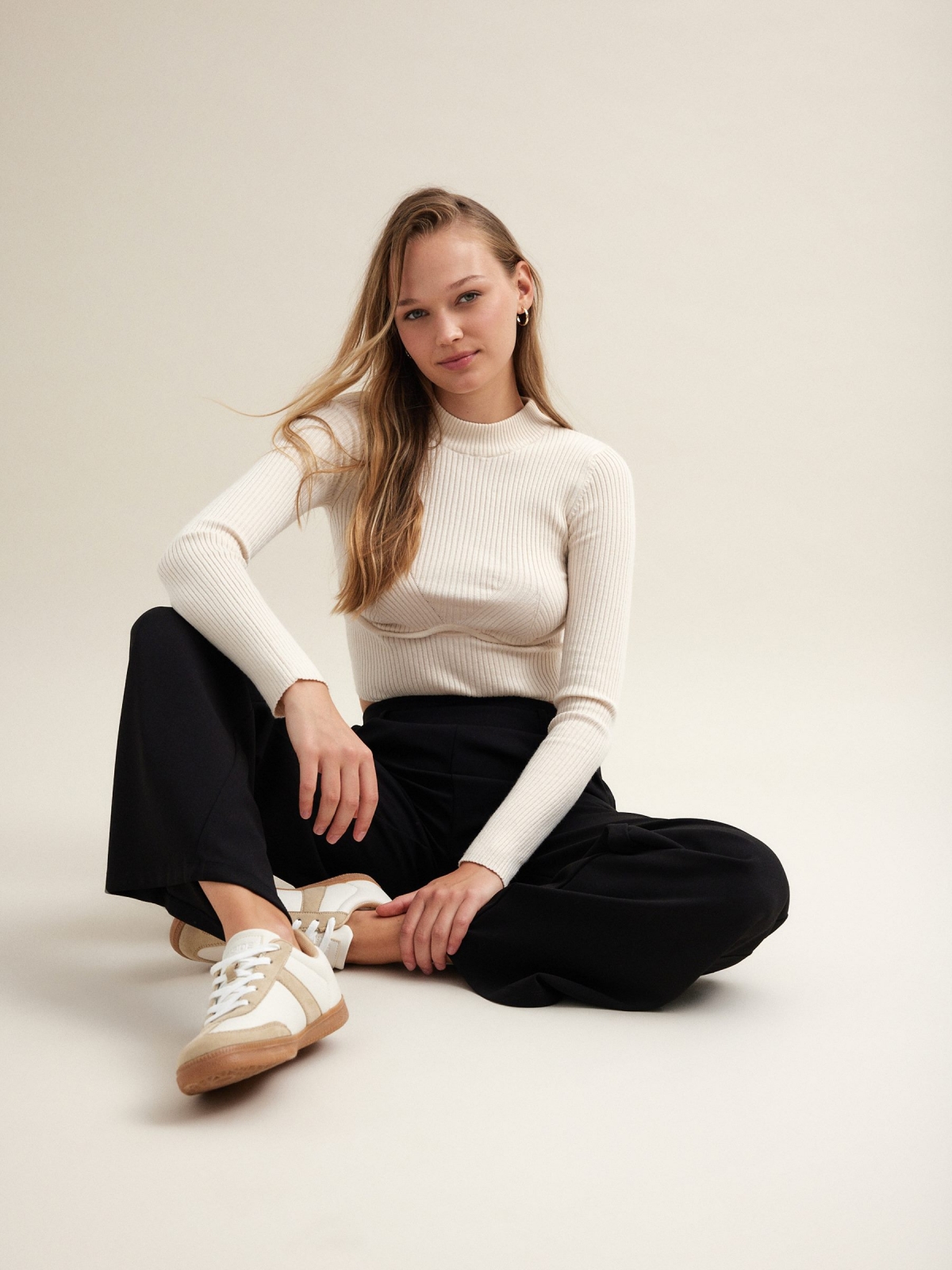 %New% Jersey crop cut out perkins beige