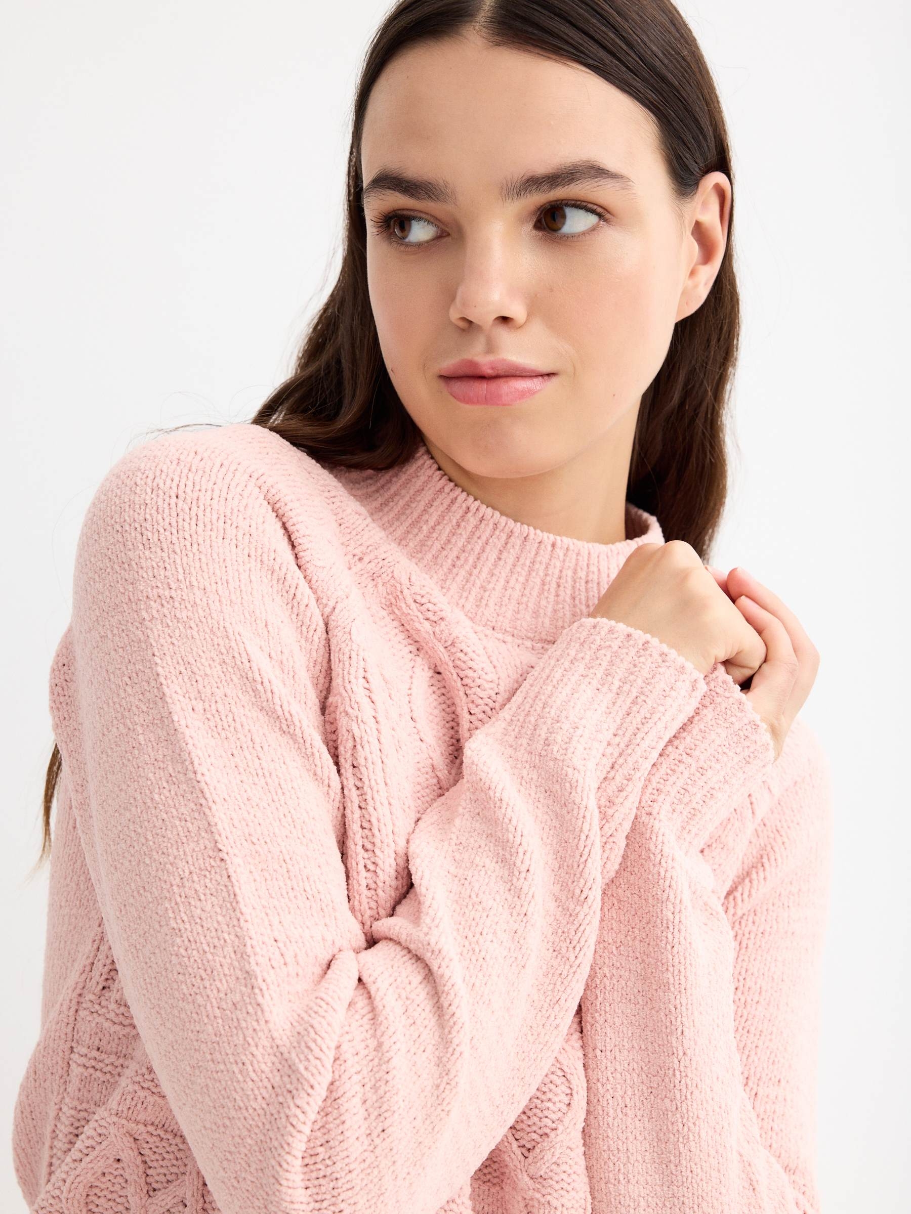 Knitted sweater with pattern pink middle front view