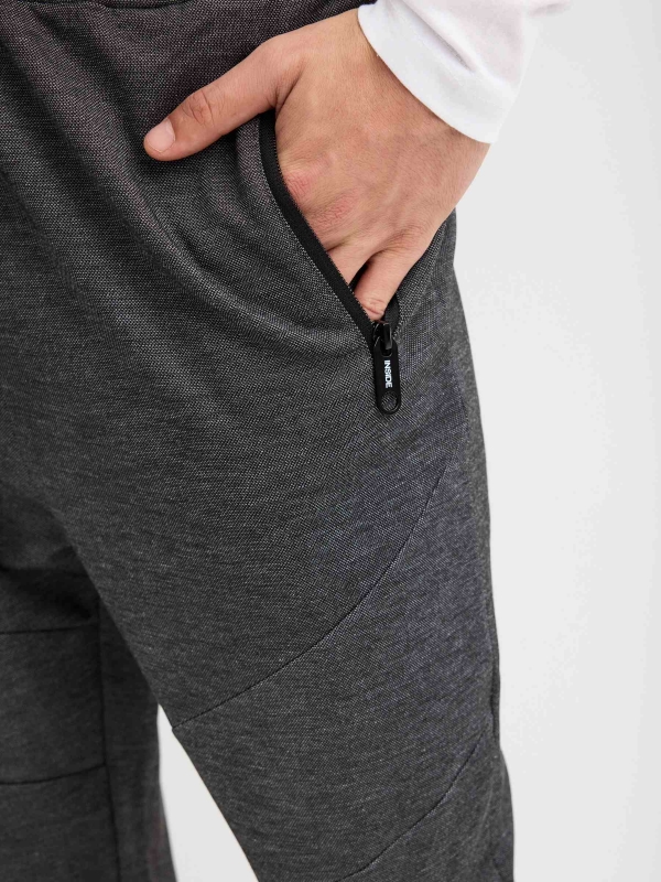 Sporty jogger pants black detail view