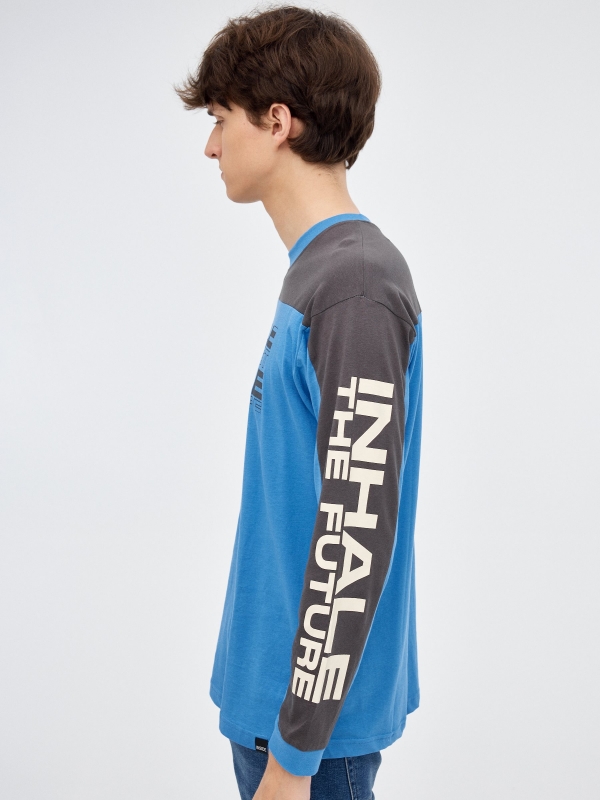 Exhale color block t-shirt blue detail view