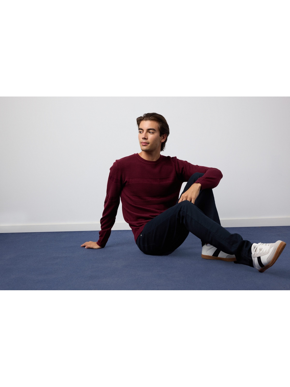 %NewExtra% Embossed striped jumper burgundy