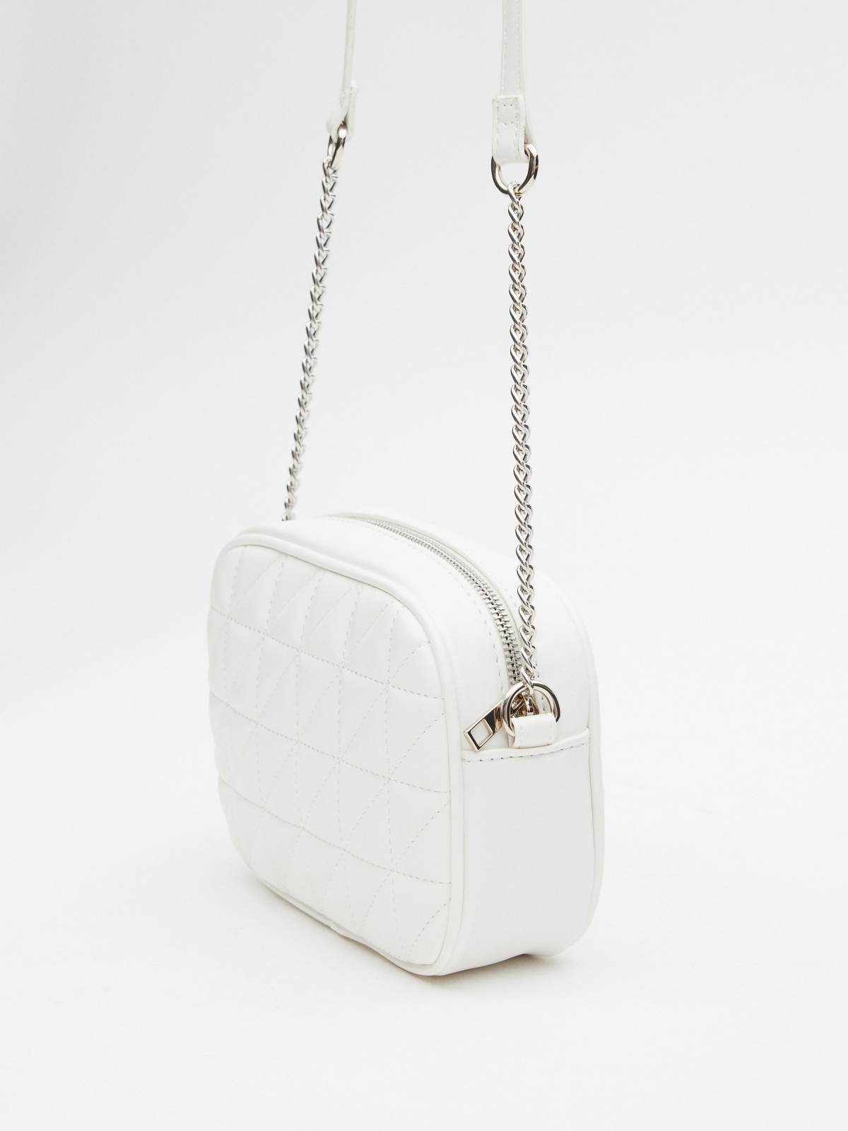 Leatherette crossbody bag white 45º side view