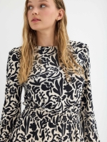 %Pto% Vestido mini flare estampado con gomas negro