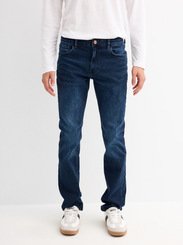 Basic jeans blue middle front view