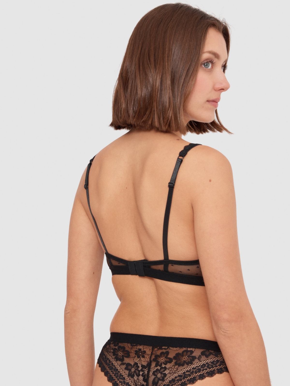 Classic black lace bra black detail view