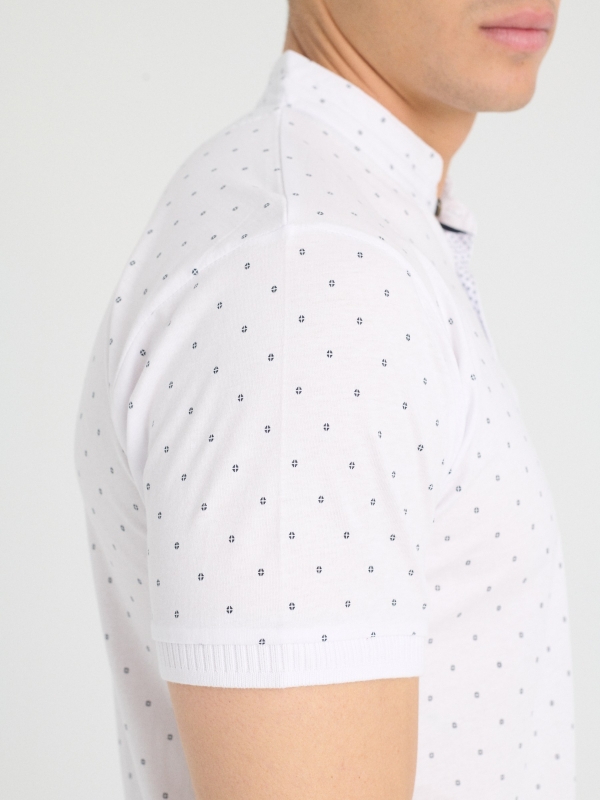 Mandarin collar polo shirt with pocket white detail view