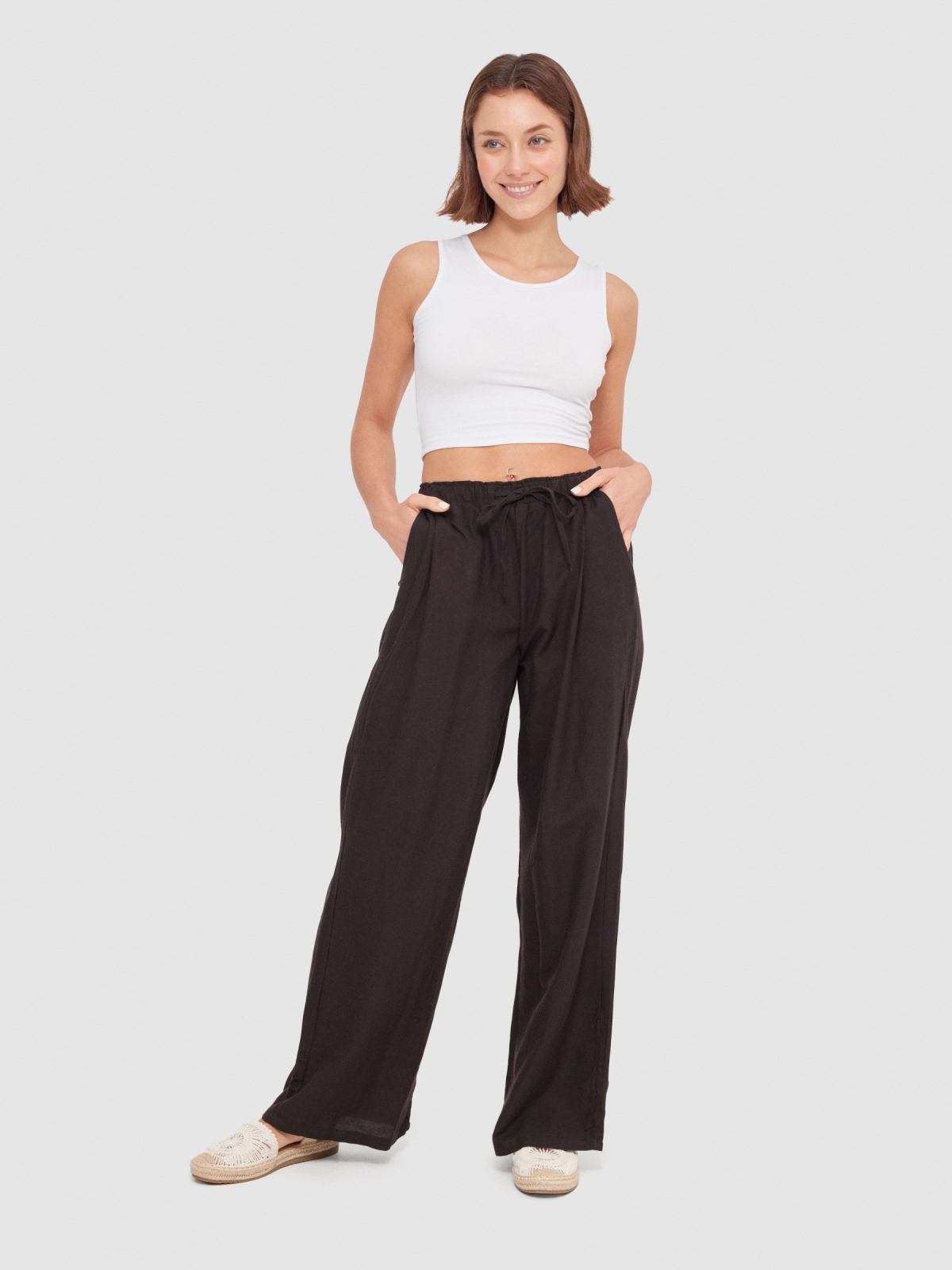 Wide-leg linen pants black front view