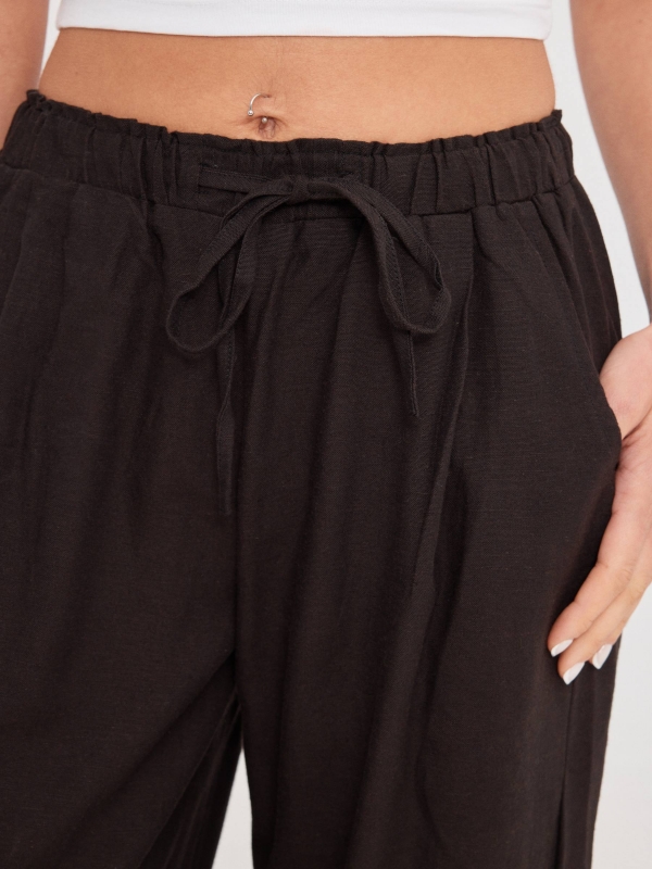 Wide-leg linen pants black detail view