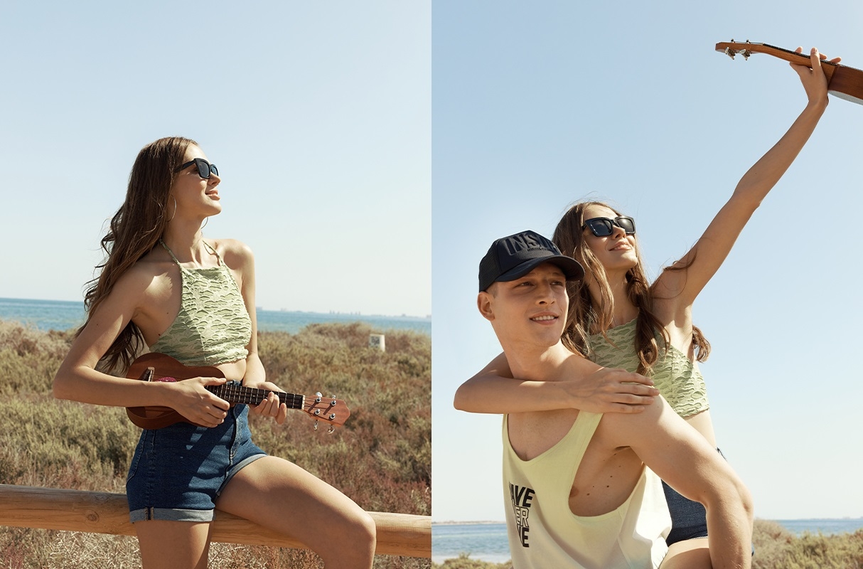 Halter top with knotted back light green middle front view