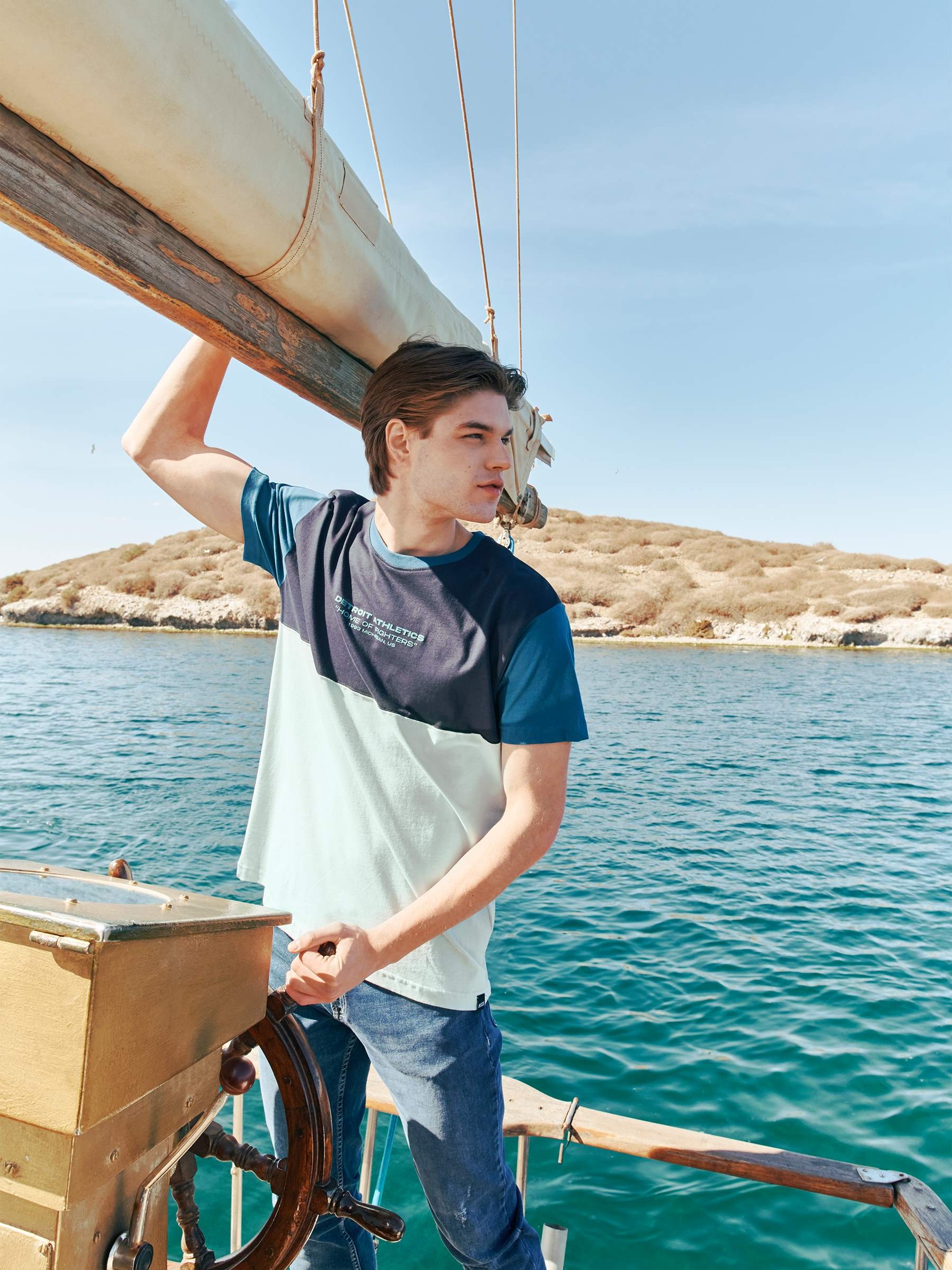 Jeans regular azul vista general frontal