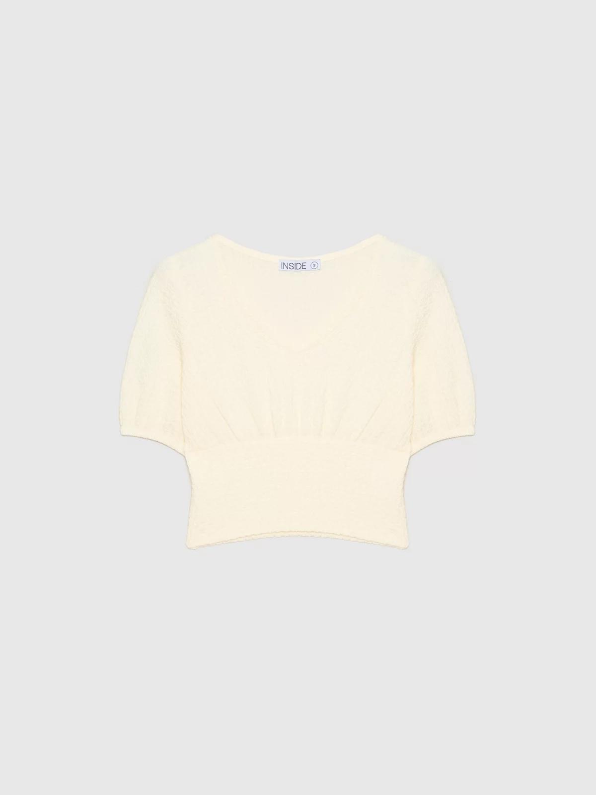 T-shirt com decote em V texturado off white vista detalhe