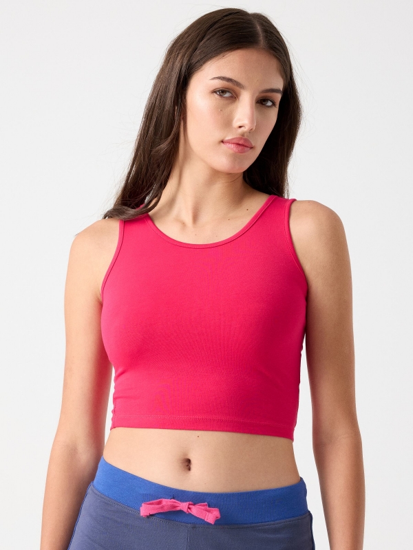 Basic sleeveless top fuchsia middle front view