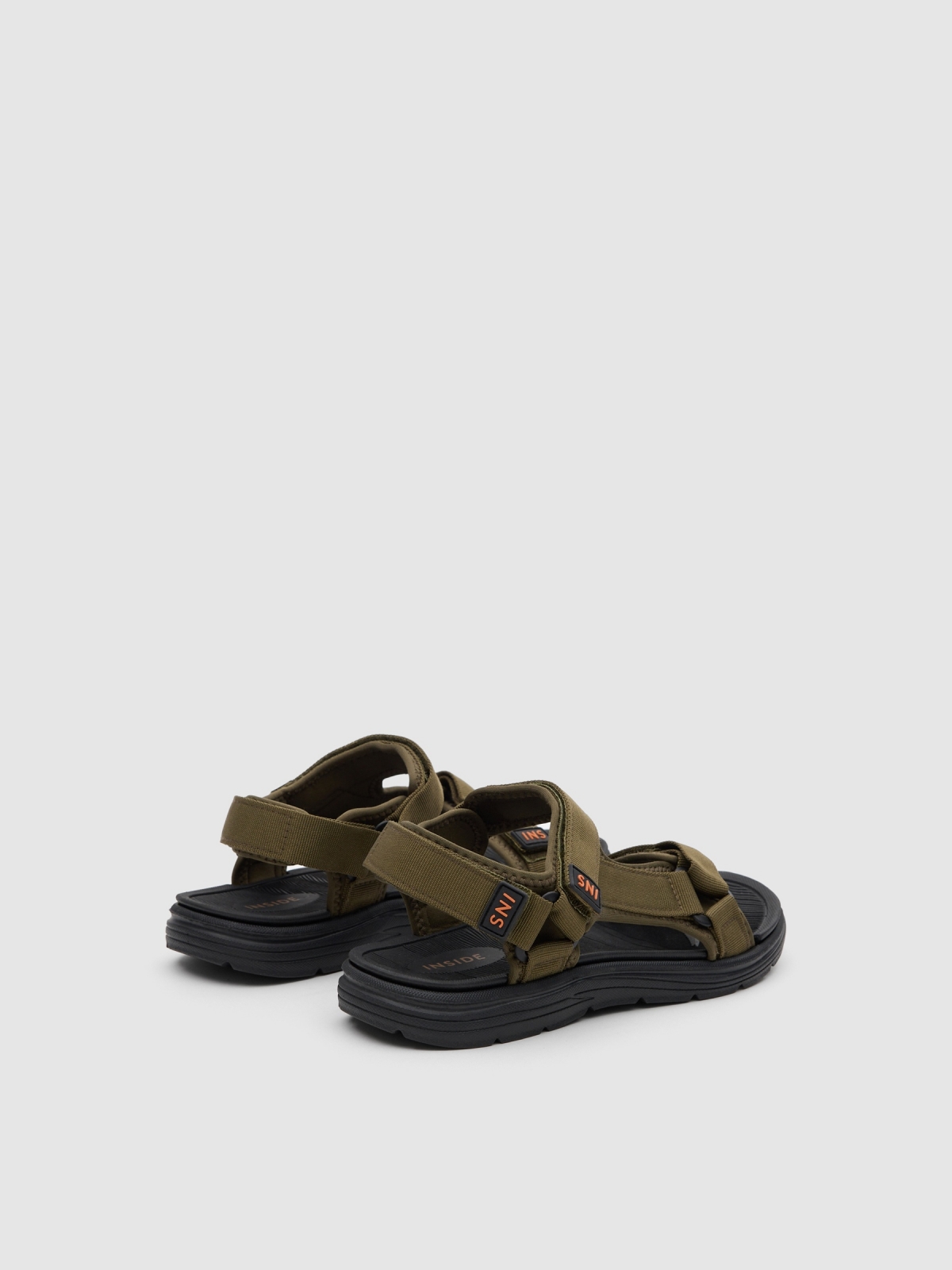 Rubber crab sandal dark green 45º back view