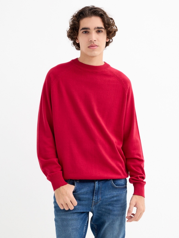 Plain sweater round neck red middle front view