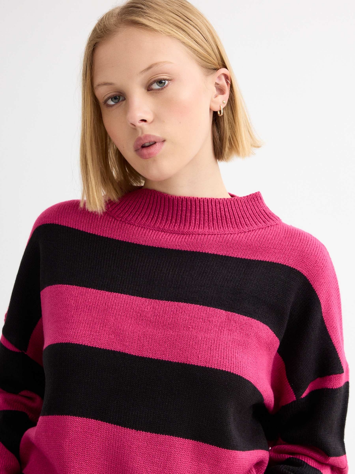 Striped crew neck jumper multicolor detail view