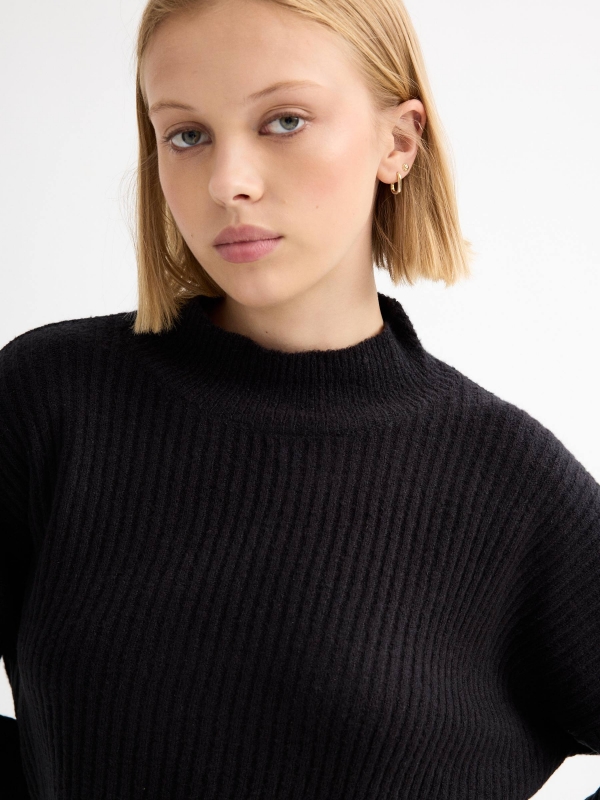 Perkins collar jumper black detail view