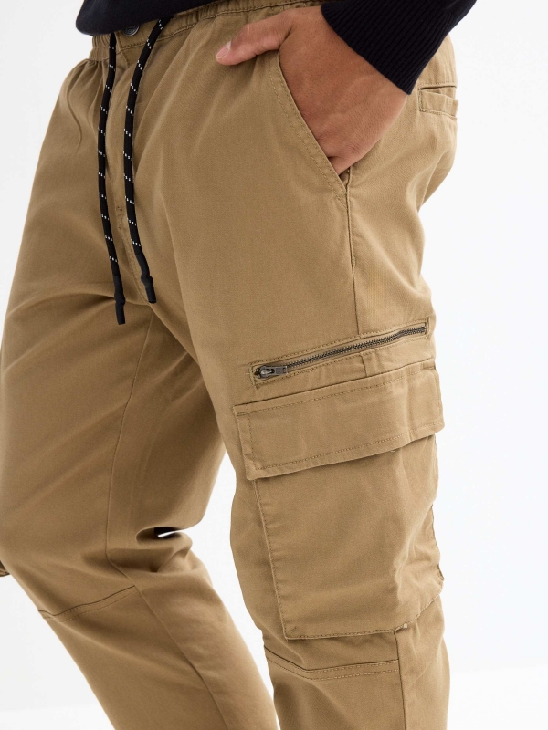 Multipocket jogger pants beige detail view