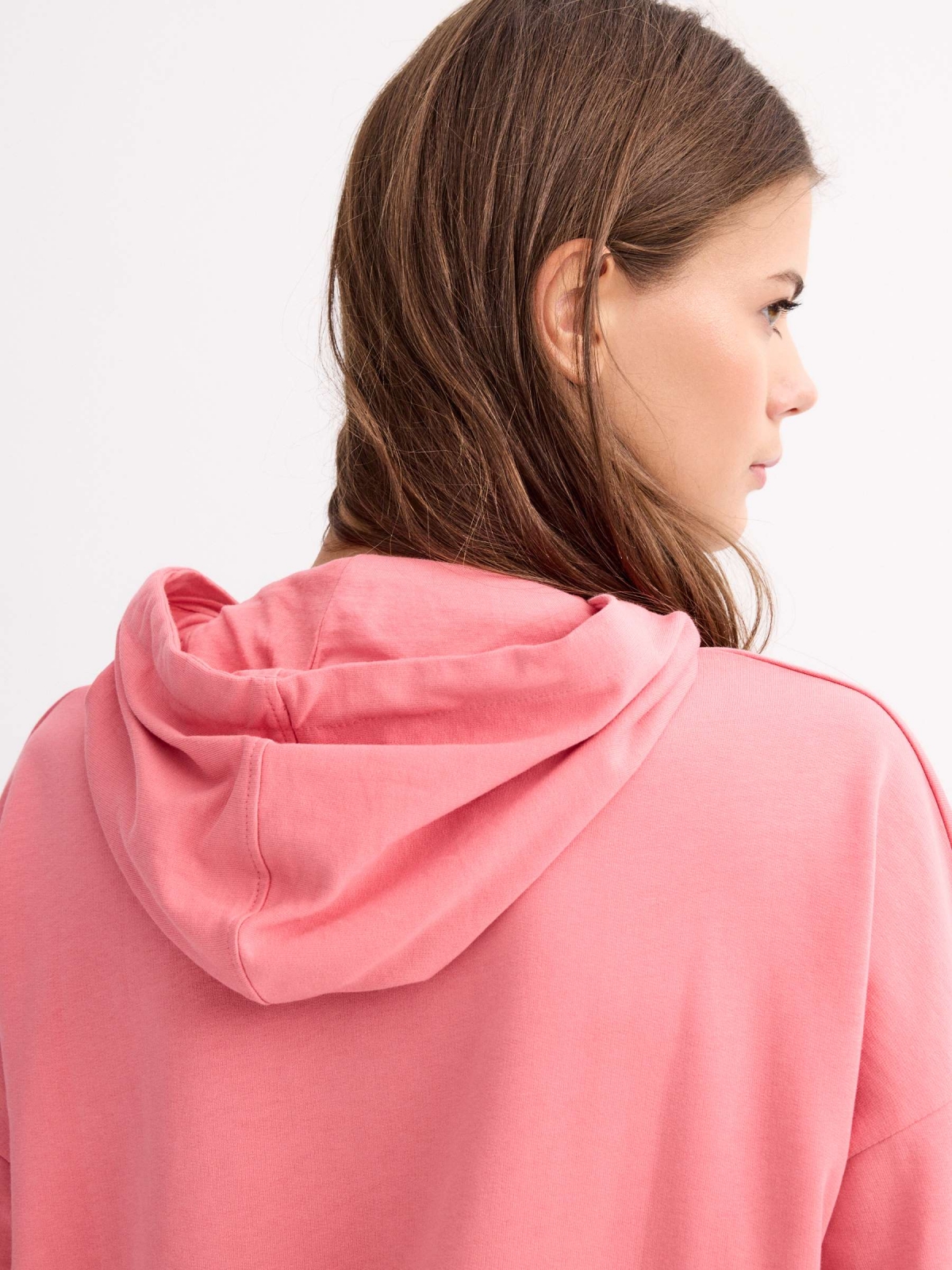 Basic kangaroo sweatshirt light pink detail view