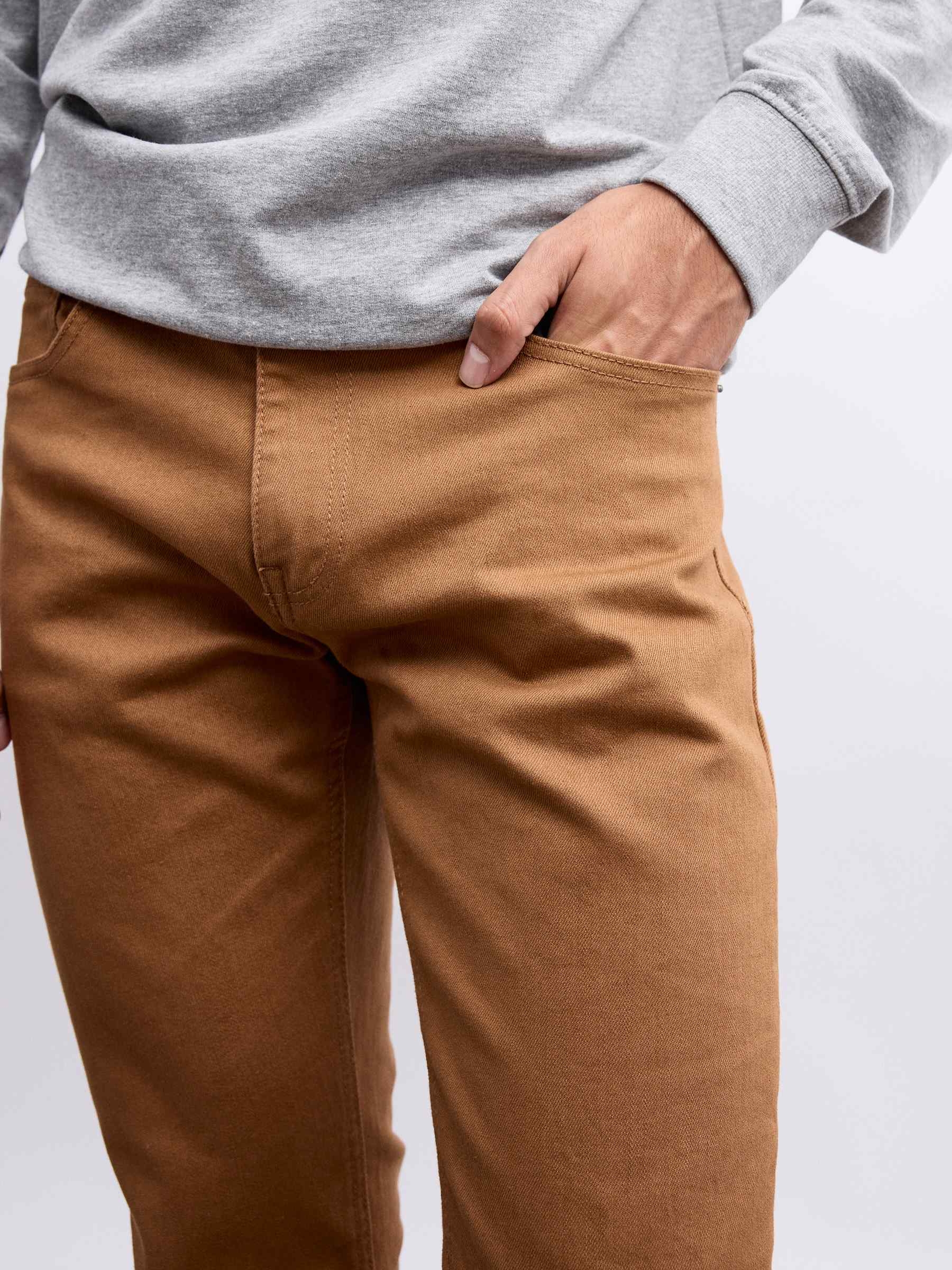 Basic colored jeans brown front view
