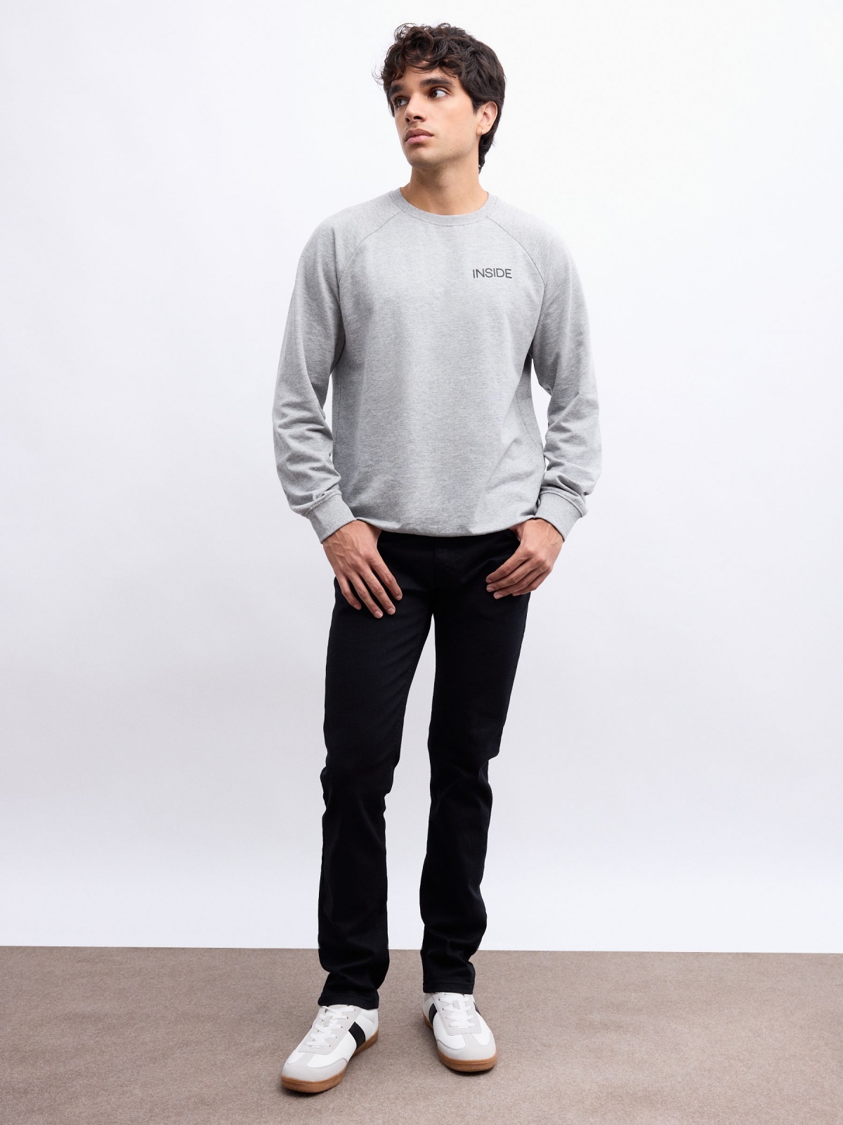 Jeans slim de colores negro vista general frontal