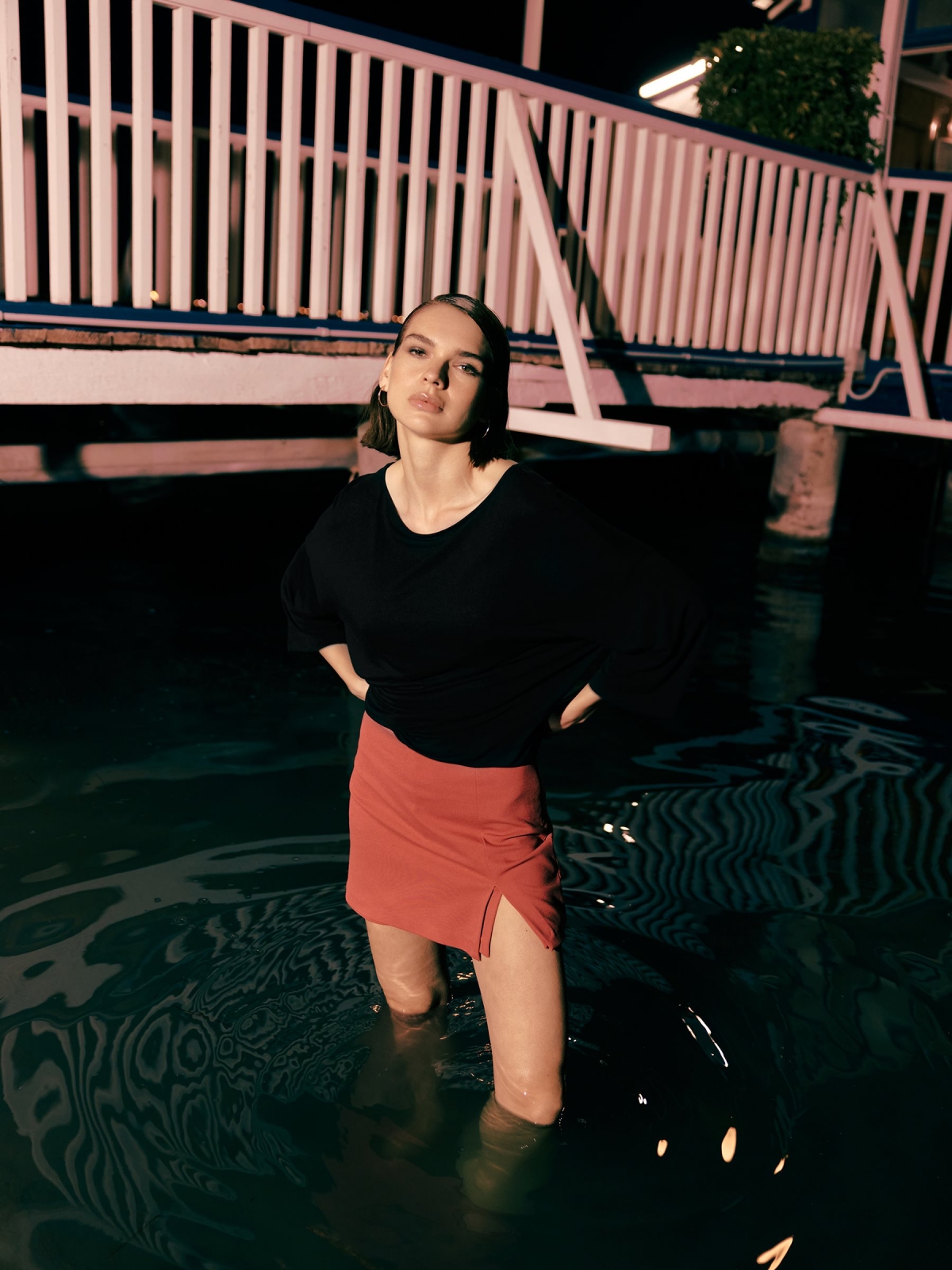 %New% Saia e calças de malha vermelho mineral