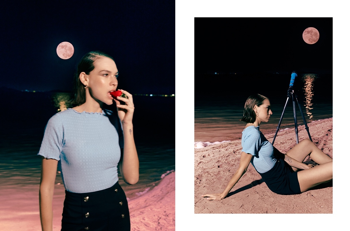 Textured T-shirt blue