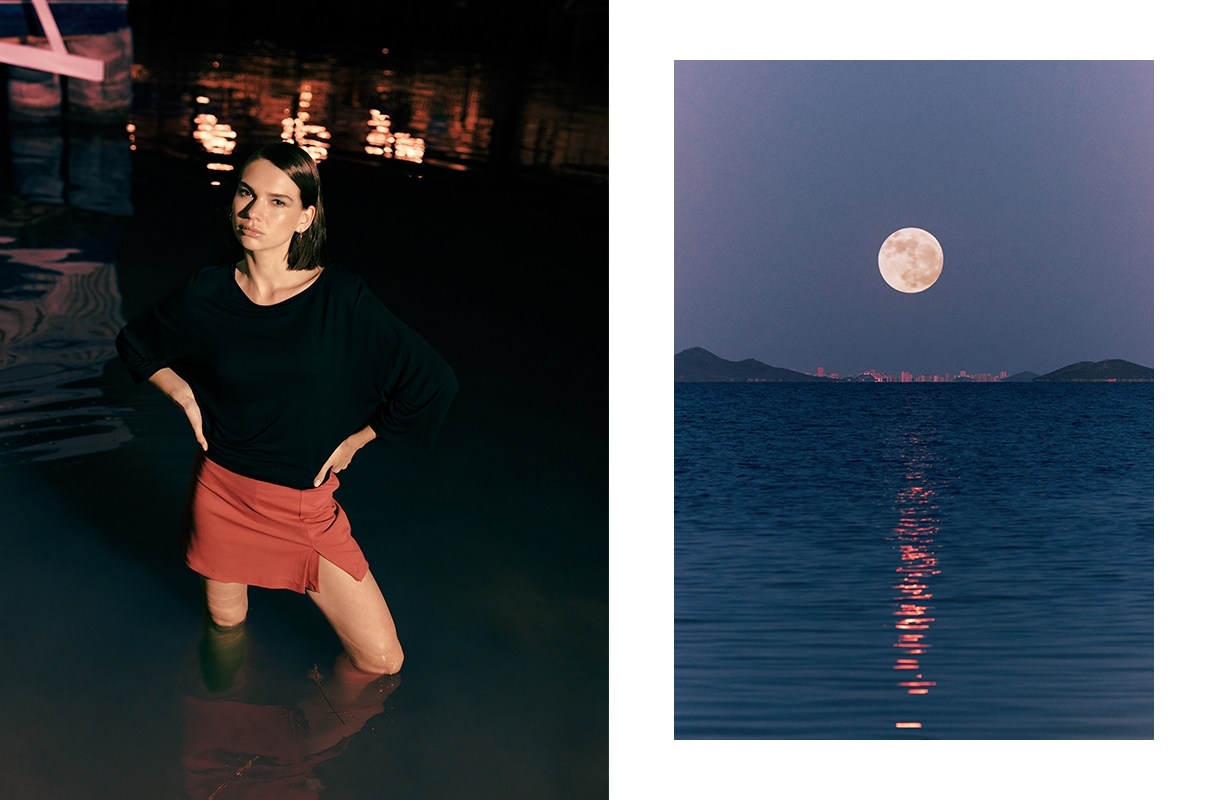 T-shirt com laços preto vista meia frontal