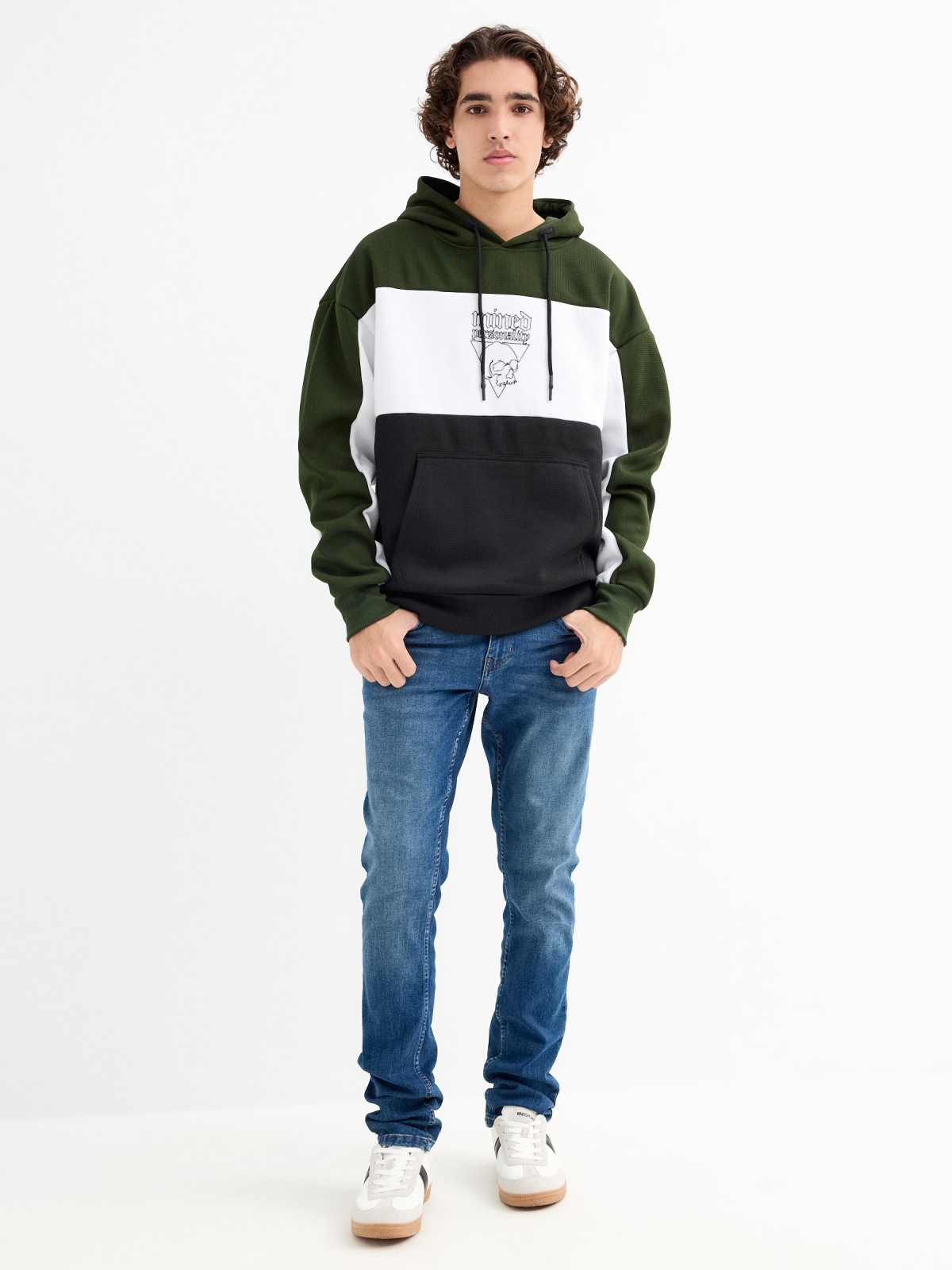 Sweatshirt de tamanho grande com capuz verde preto vista geral frontal