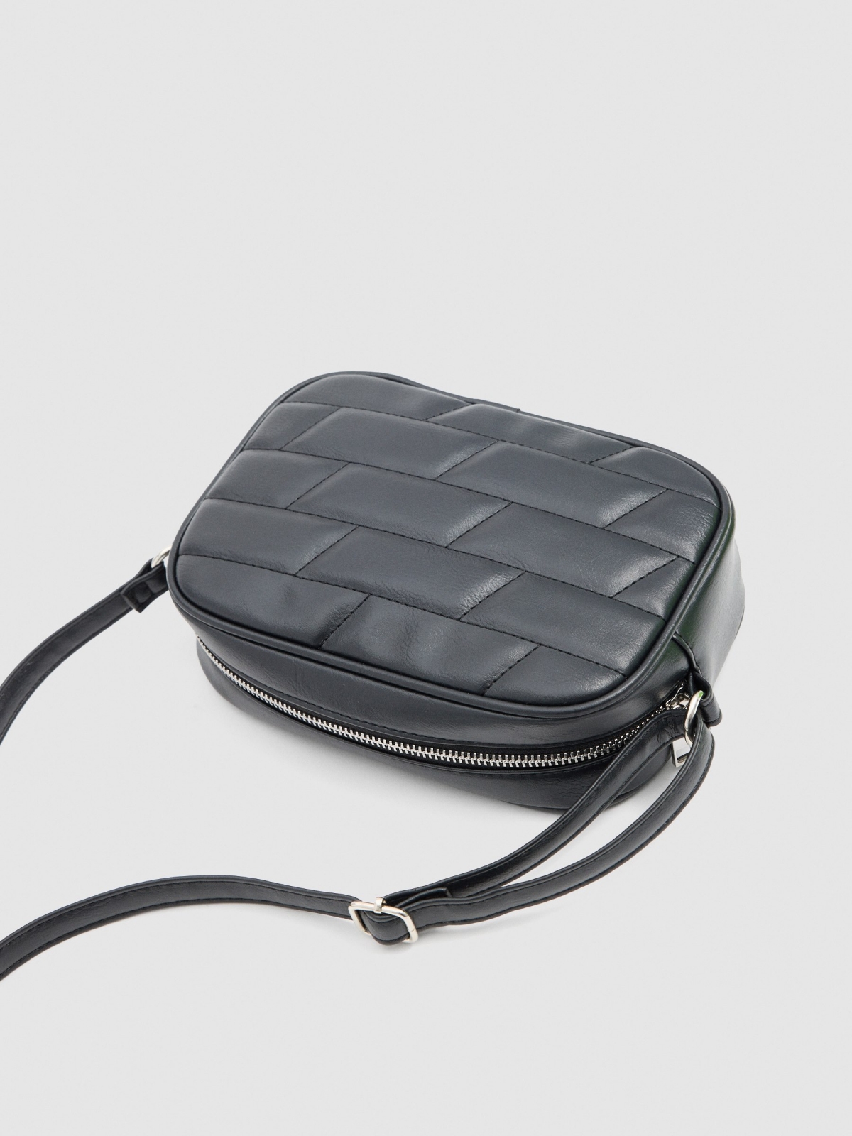 Padded shoulder bag black detail view