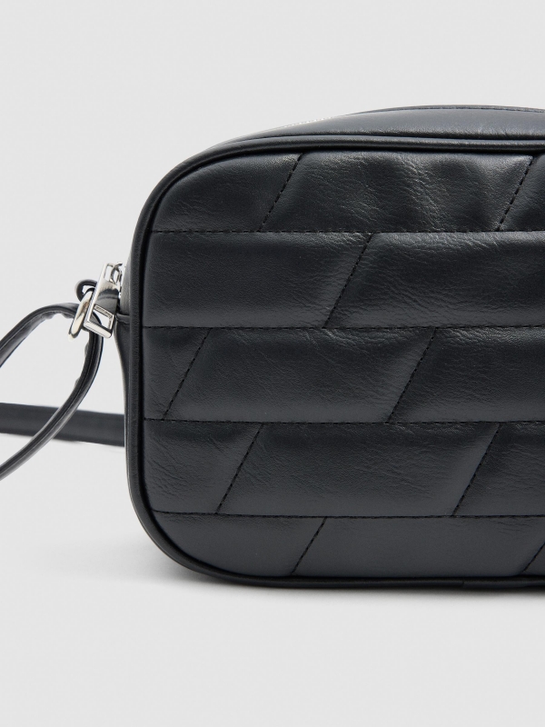 Padded shoulder bag black detail view