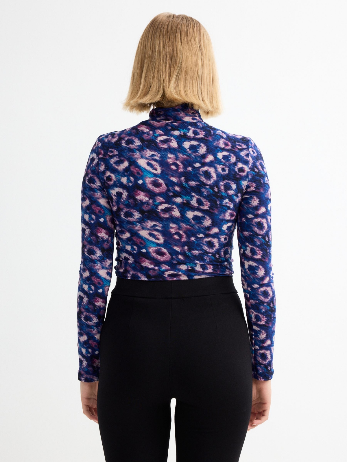 Long sleeve animal print turtleneck t-shirt blue middle back view